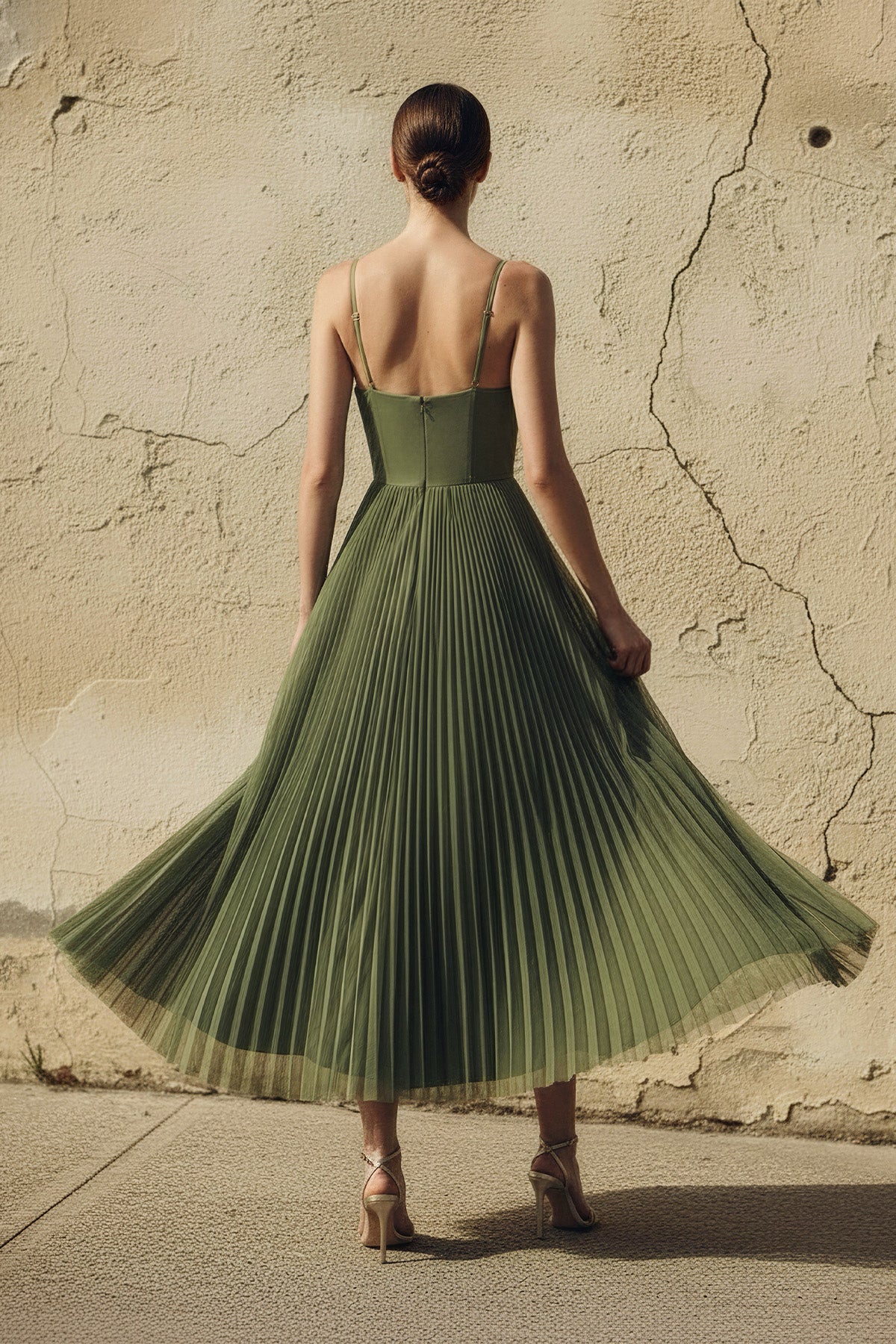 Pleated Spaghetti Straps Corset Maxi Dress in Olive