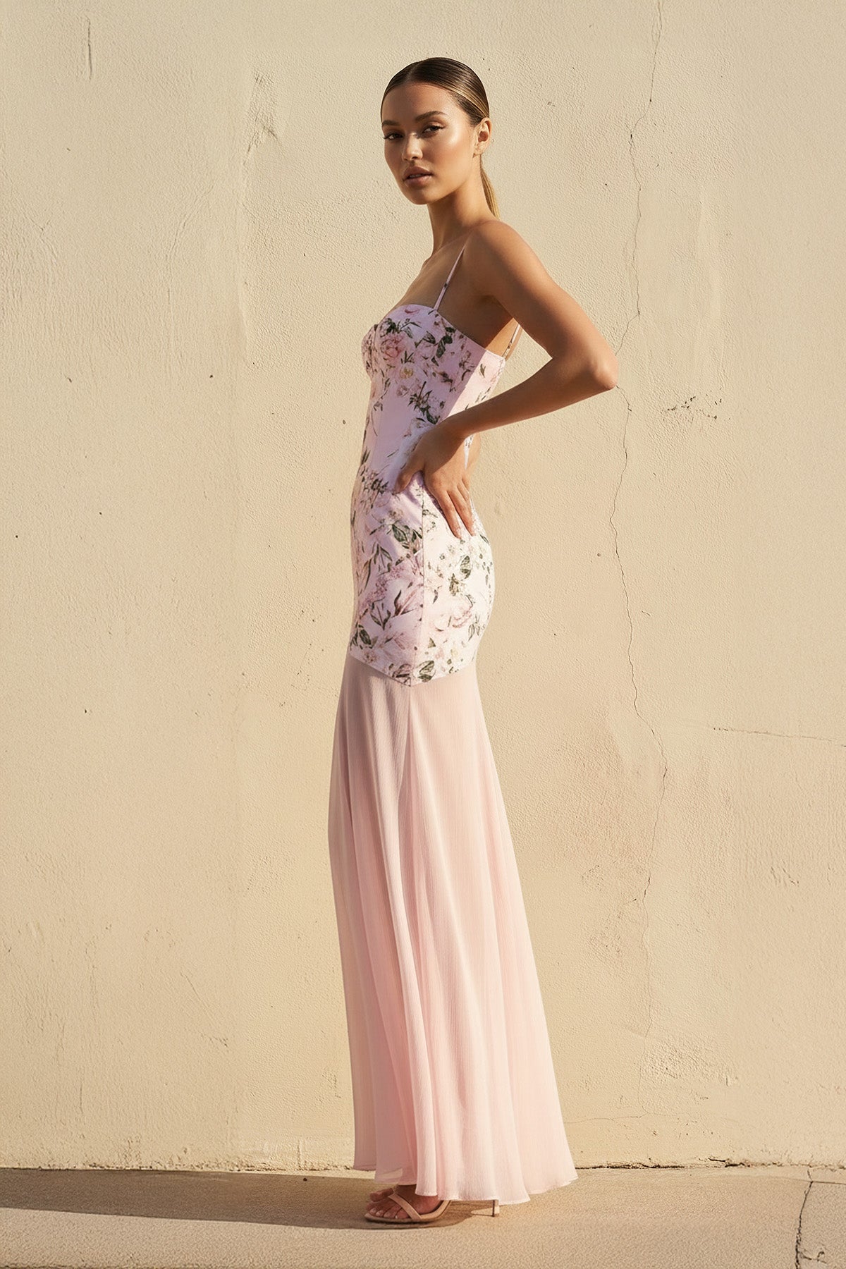 Spaghetti Straps Floral Maxi Dress in Pink